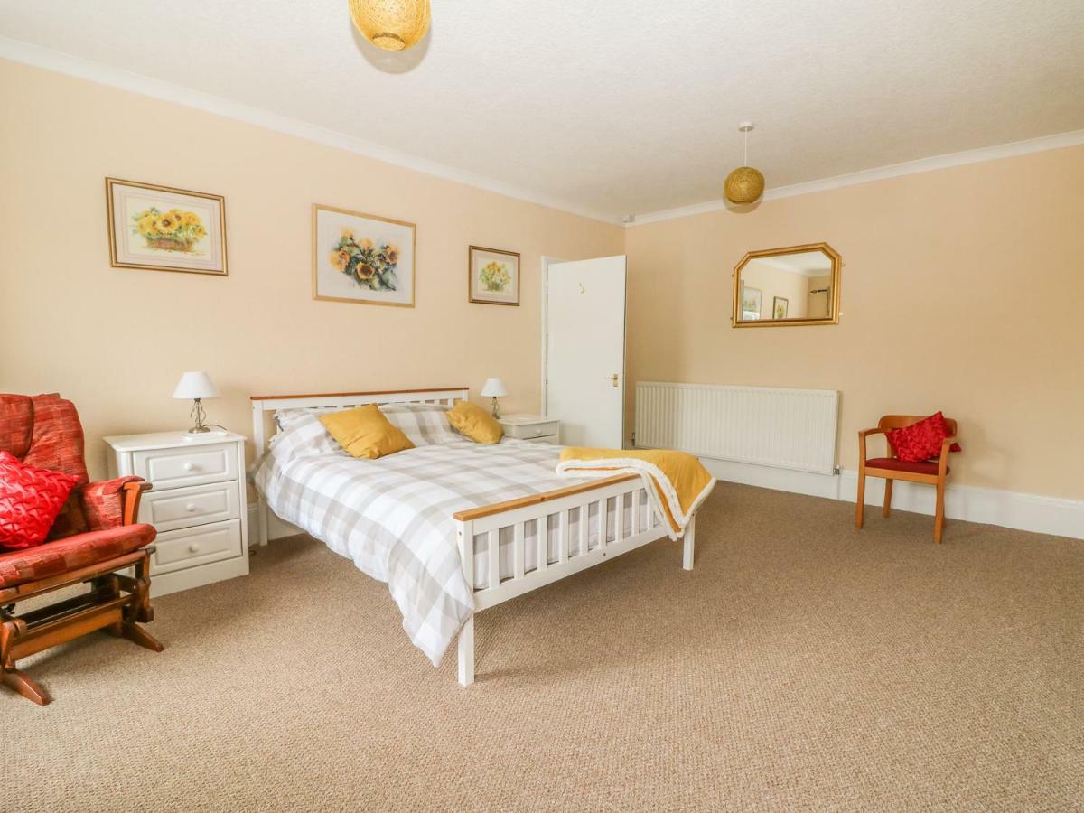 Apartamento Saltwood Torneo de Torneo de Eastbourne Exterior foto